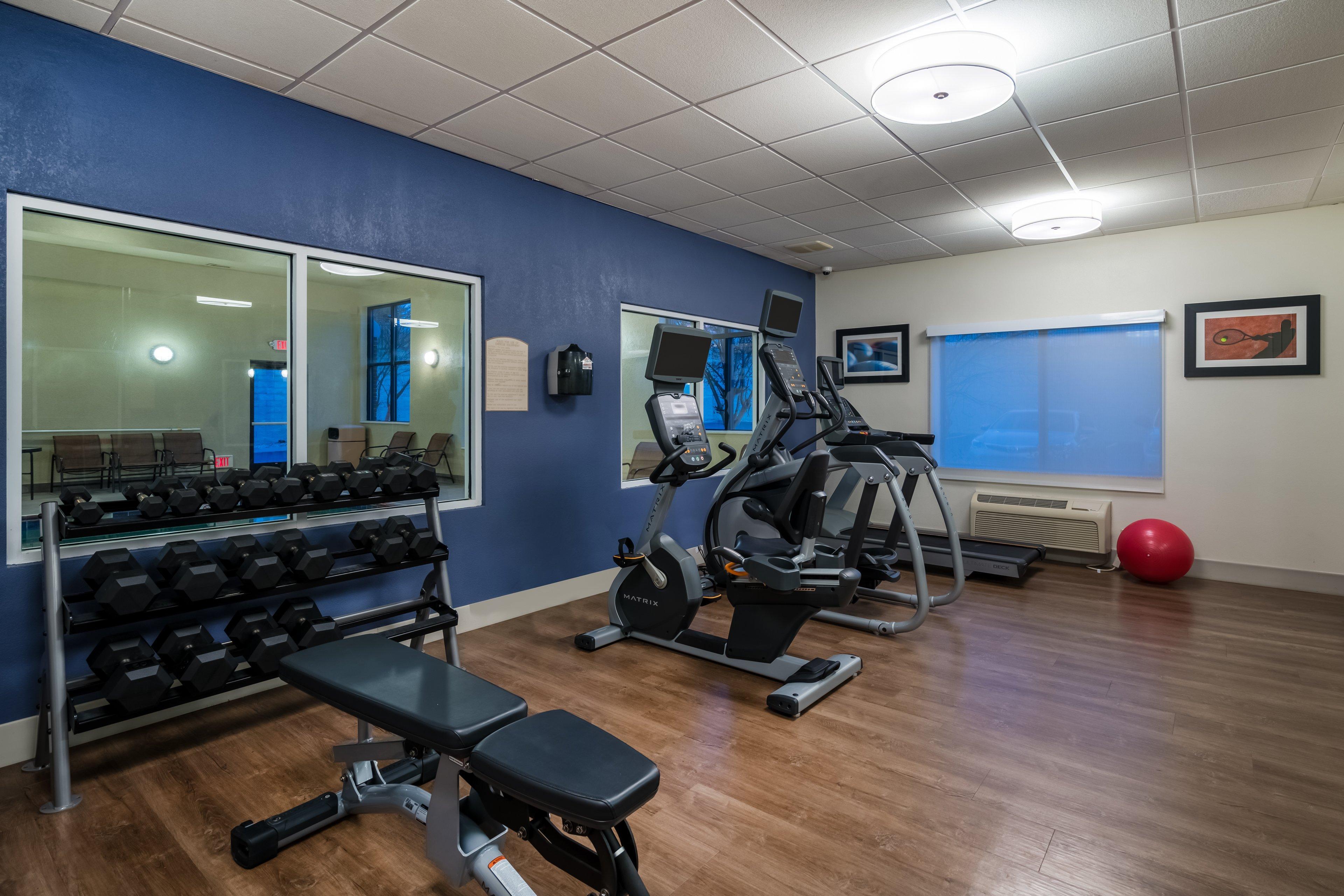Holiday Inn Express & Suites Rocky Mount Smith Mountain Lake By Ihg Dış mekan fotoğraf