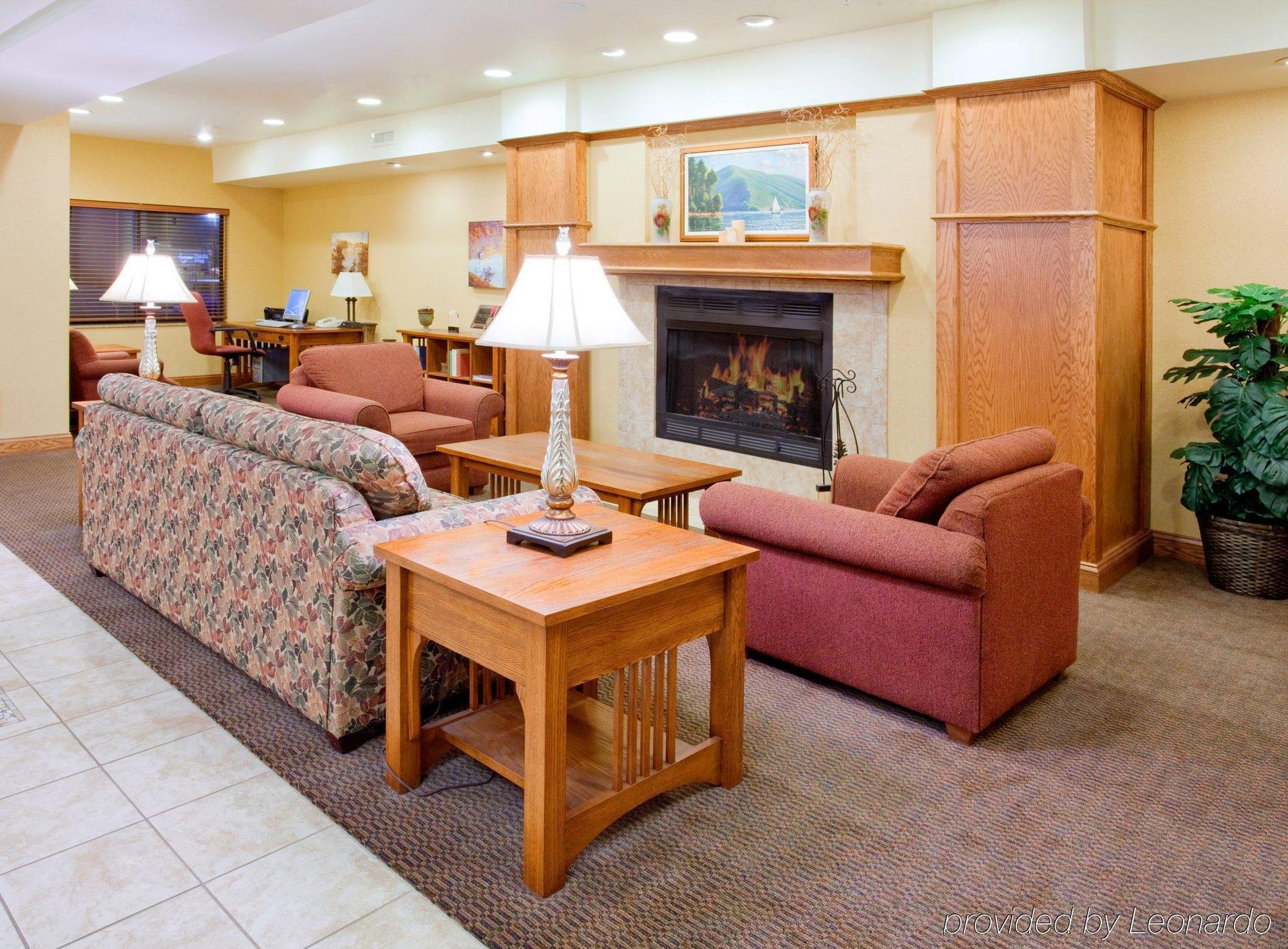 Holiday Inn Express & Suites Rocky Mount Smith Mountain Lake By Ihg İç mekan fotoğraf