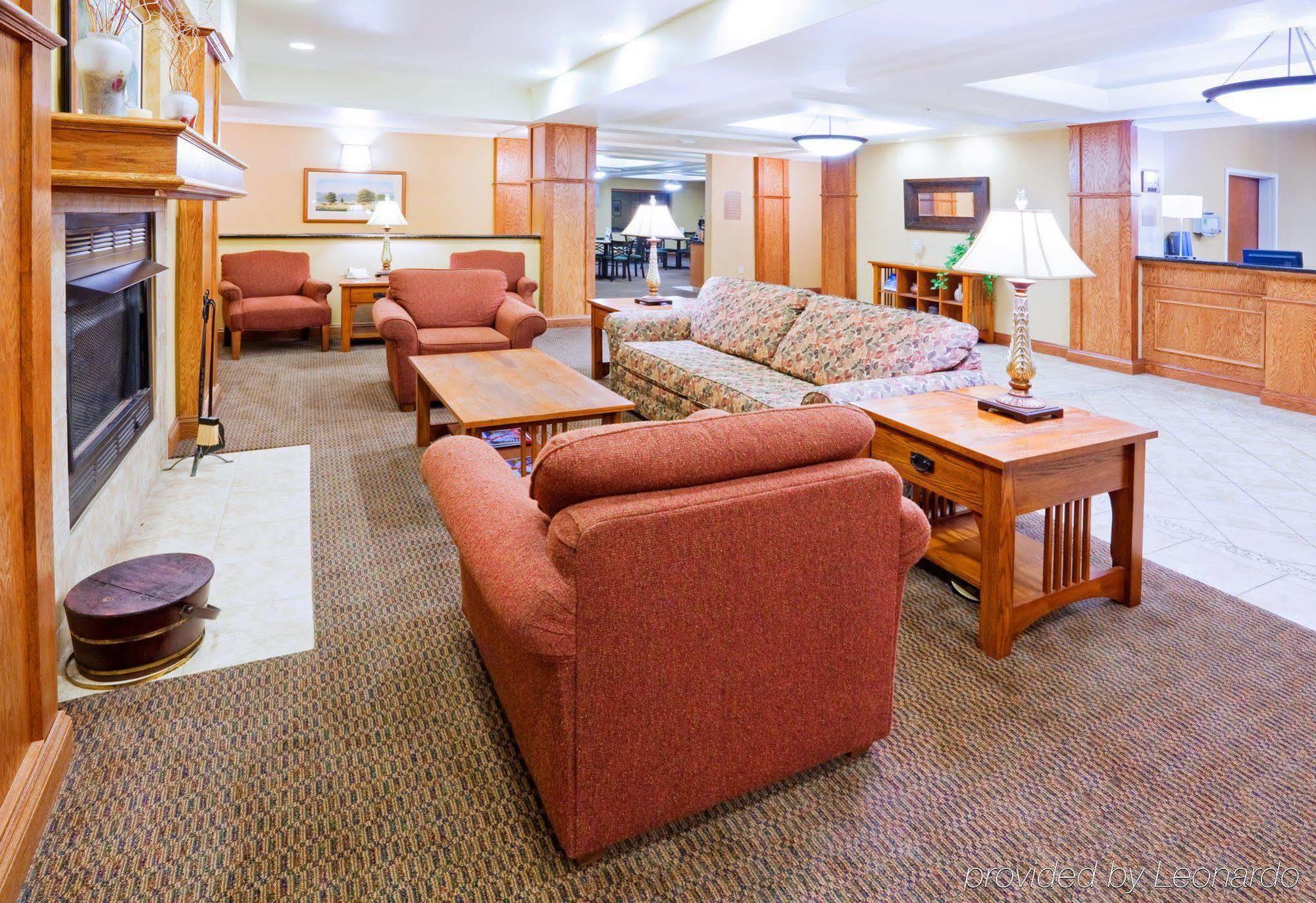 Holiday Inn Express & Suites Rocky Mount Smith Mountain Lake By Ihg İç mekan fotoğraf